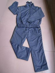 拼牌運(yùn)動套裝與多元零售 福州榮登貿(mào)易的產(chǎn)業(yè)布局探析